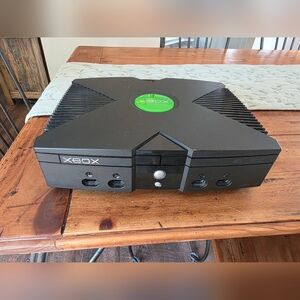 Microsoft Xbox Console - Black - Controller- Remote -Original Manual and Game
